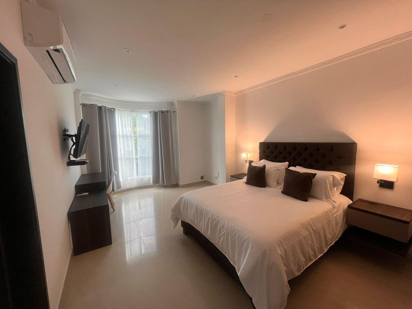 Zuriel Boutique 4*