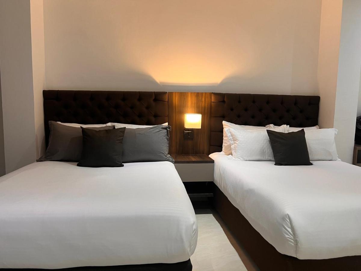 Hotel Zuriel Boutique 4*